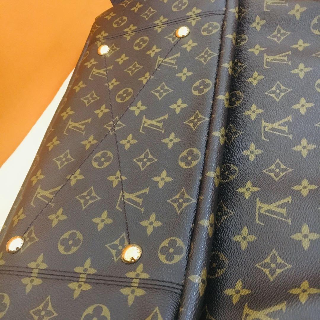 Authenticated used Louis Vuitton Louis Vuitton Artsy mm Monogram Shoulder Bag Ladies, Adult Unisex, Size: (HxWxD): 32cm x 41cm x 18cm / 12.59'' x