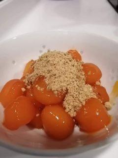 Mini Glutinous Rice Ball with Brown Sugar (Orange)