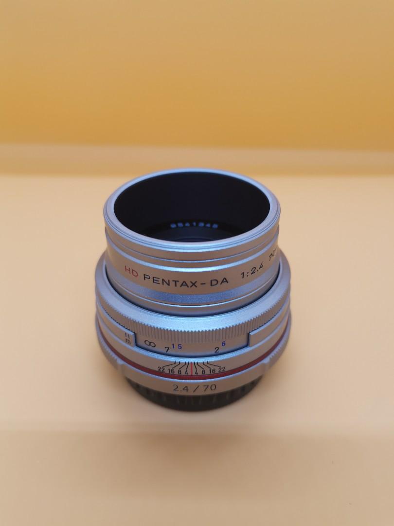 Pentax Hd Da 70mm F2 4 Limited Silver Photography Lenses On Carousell Pentax Hd Da 70mm F2 4 Limited Silver Photography Lenses On Carousell