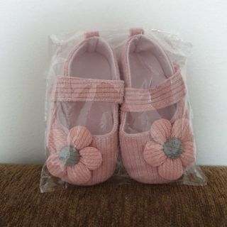 (Category: ) located in . Submitted by all_baby_stuff (Listing ID 1003411970, Image 1). Description: .