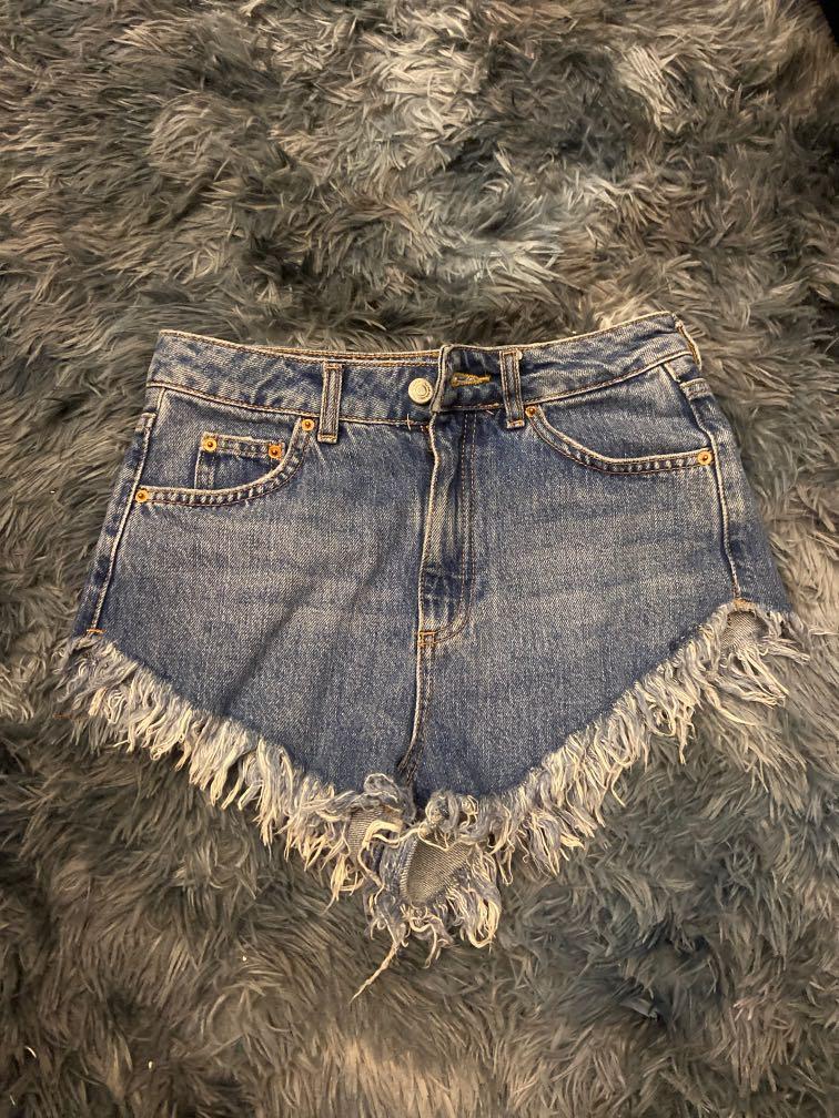 Topshop kiri store