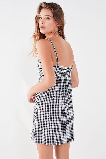 Gingham dress urban outfitters cheap