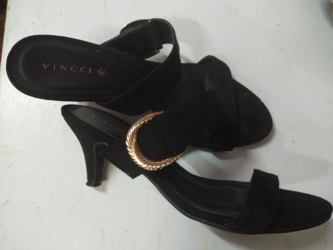 Vincci Women S Fashion Shoes On Carousell