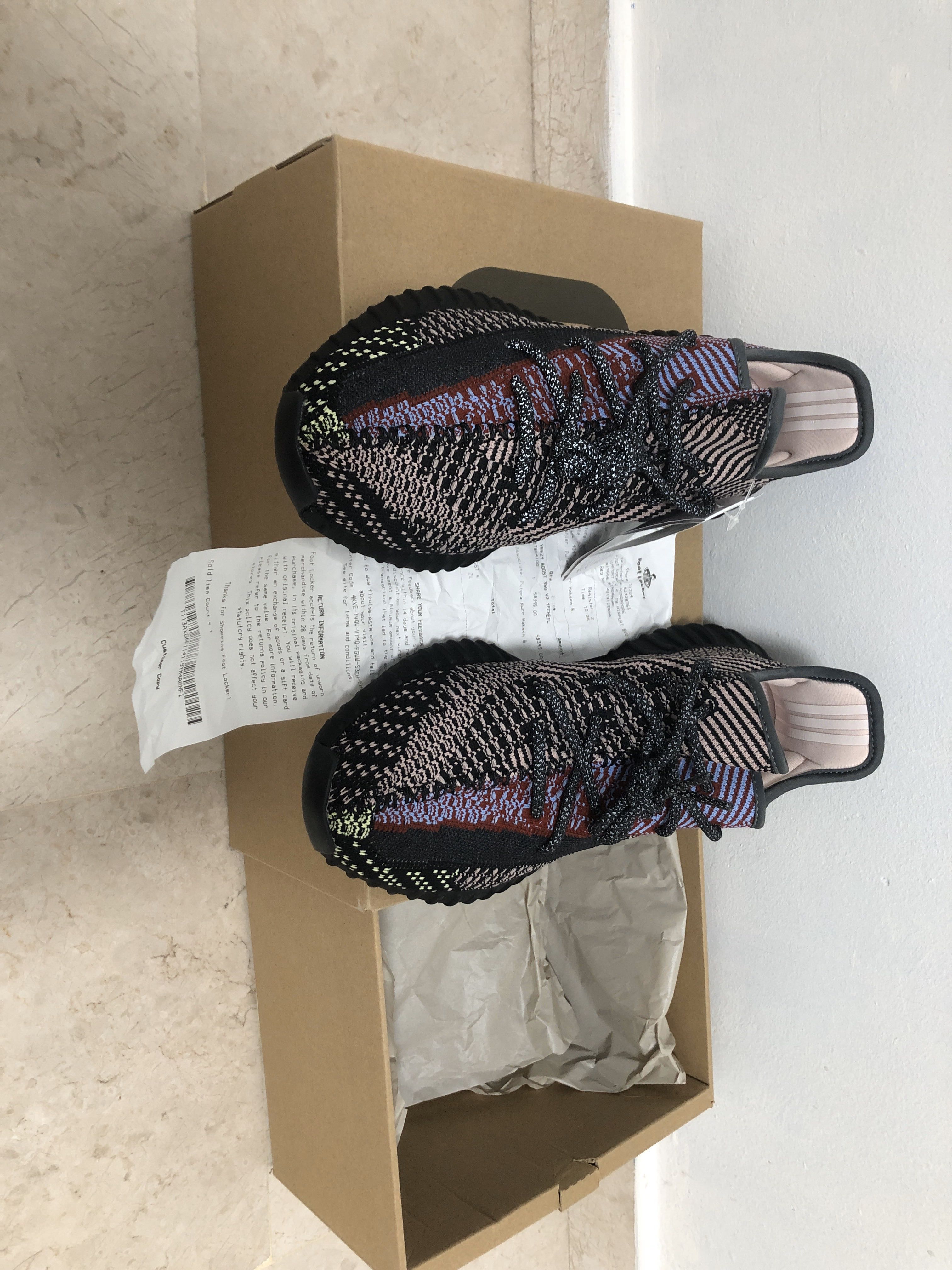 Foot locker yecheil sales
