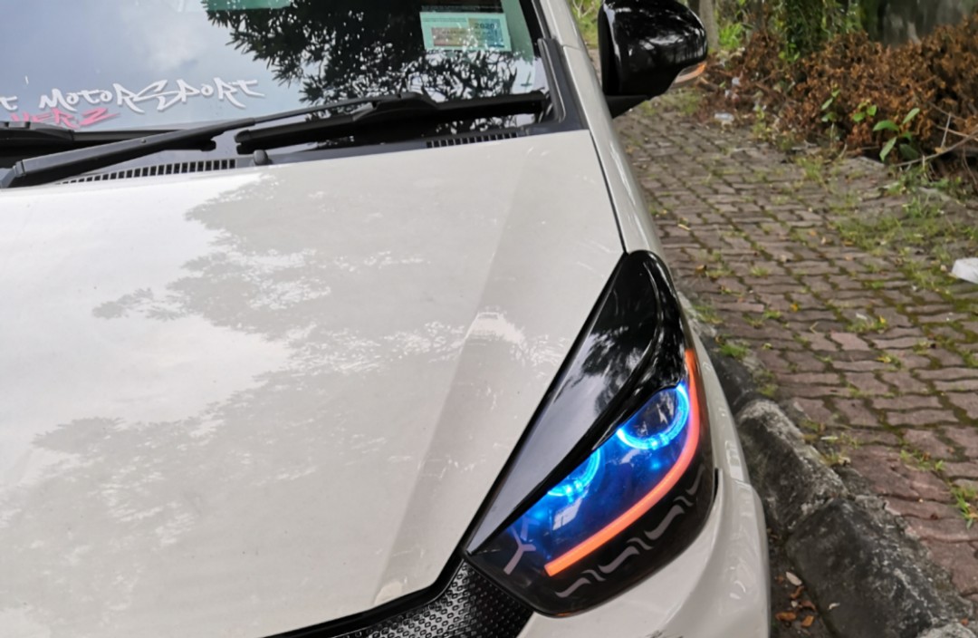 Custom Myvi Lagi Best Headlights Swap Original Lagi Best Headlights Plus Money Rm 450 Auto Accessories On Carousell