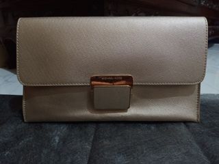 (Kategori: ) berada di . Dikirim oleh sdevi1044 (ID iklan 1003516565, Gambar 1). Deskripsi: .