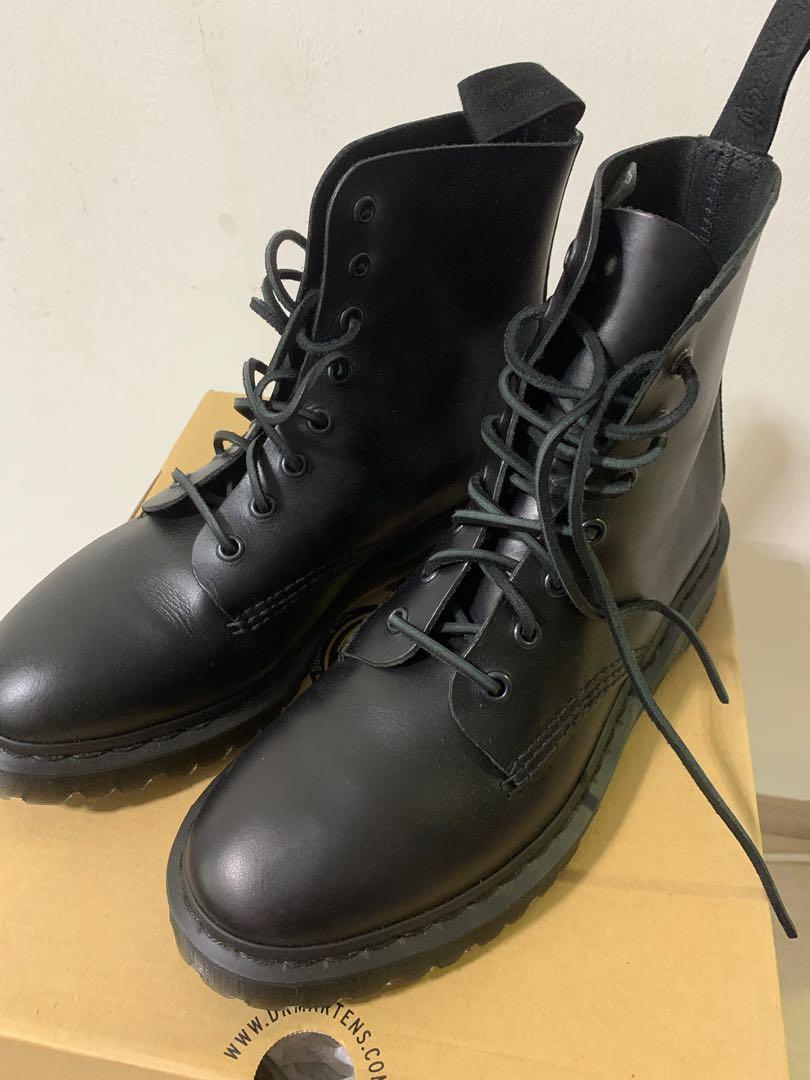 Dr Martens 8 Hole Boots Hide Black
