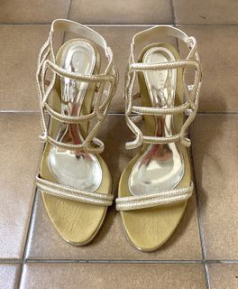 (Category: ) located in . Submitted by s_anne (Listing ID 1003467408, Image 1). Description: .