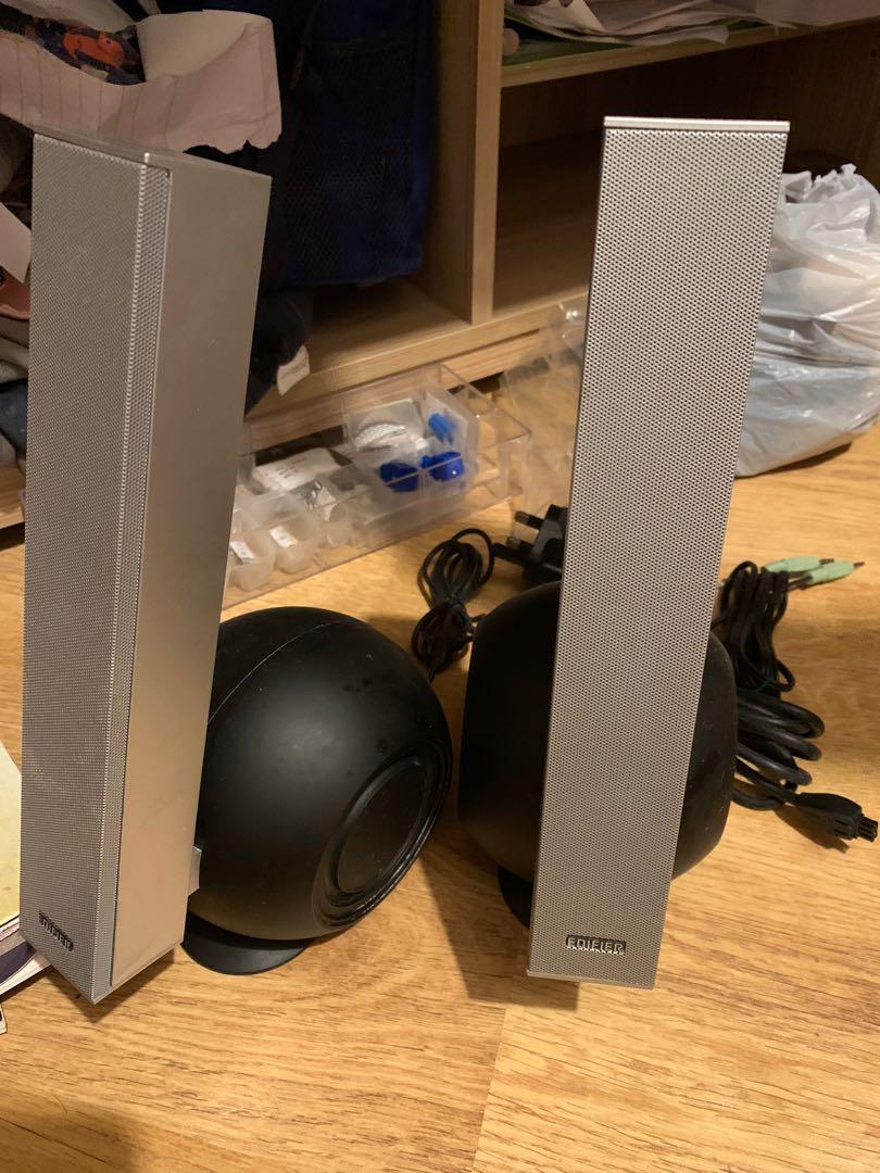 Edifier e10 speakers （分類：Soundbar、揚聲器、藍牙喇叭、耳擴）位於 Hong Kong。 由 lovettel 提交（商品編號 1003563792，圖片 1）。簡介： In very good working condition, almost new No box 沒有盒，正常運作 😃 。