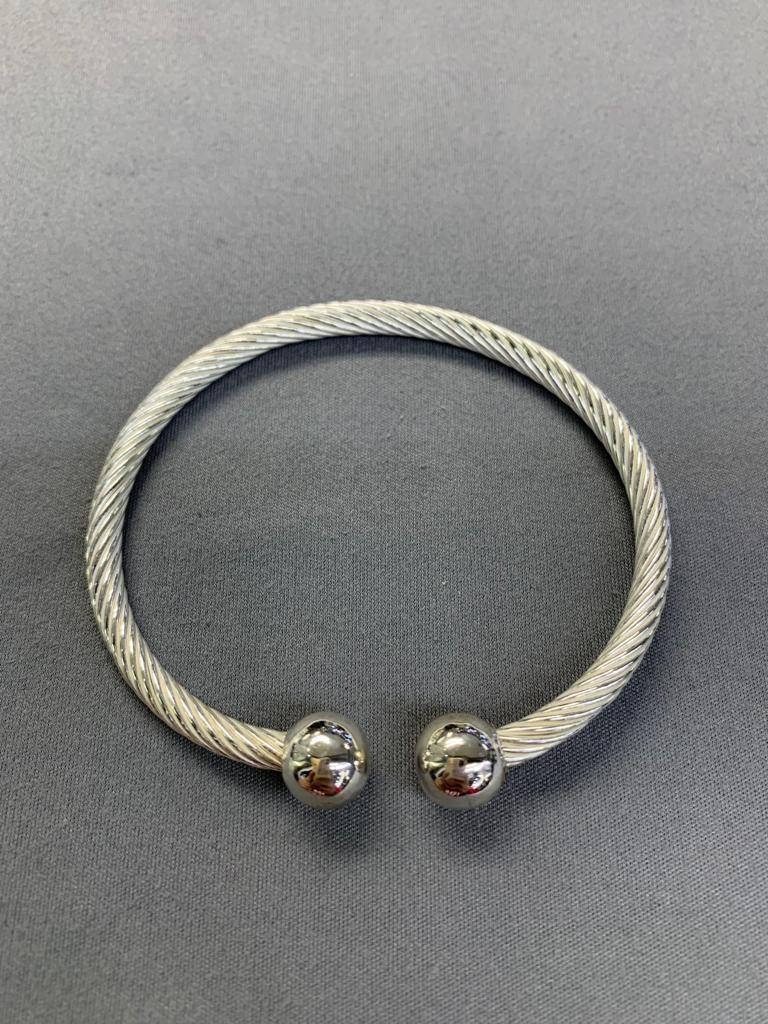 Gelang Tangan Silver 925 Everything Else Others On Carousell