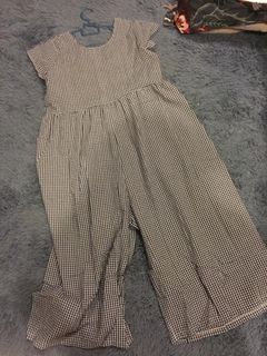 (Category: ) located in . Submitted by sookyee1 (Listing ID 1003592716, Image 1). Description: .