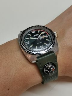 （分類：）位於 。 由 calvin_sze_0509 提交（商品編號 1003561498，圖片 1）。簡介： 。