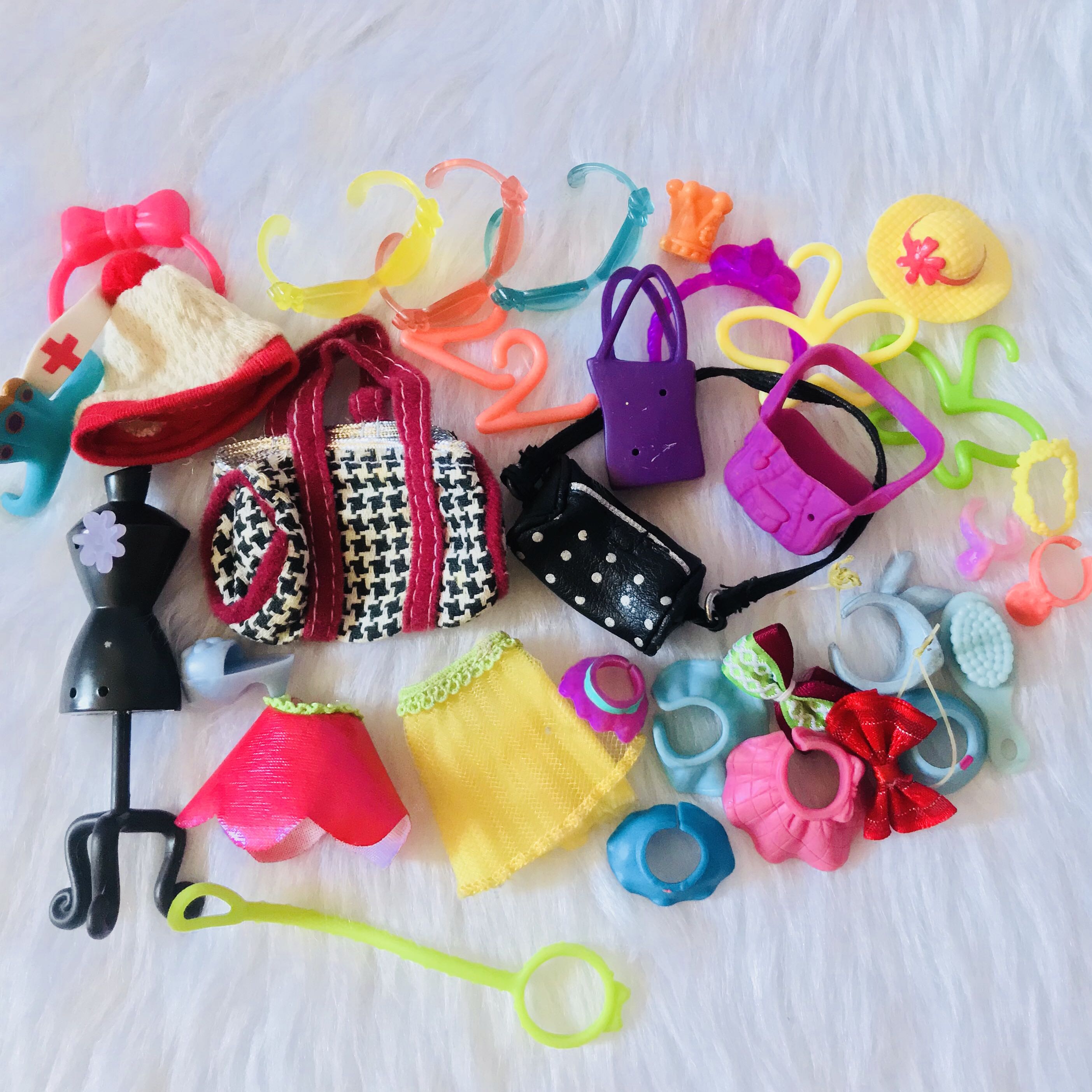 Littlest pet deals shop apparel