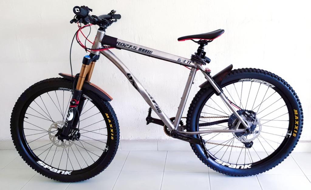 Lynskey Pro 27.5 Titanium MTB Sports Equipment Bicycles Parts
