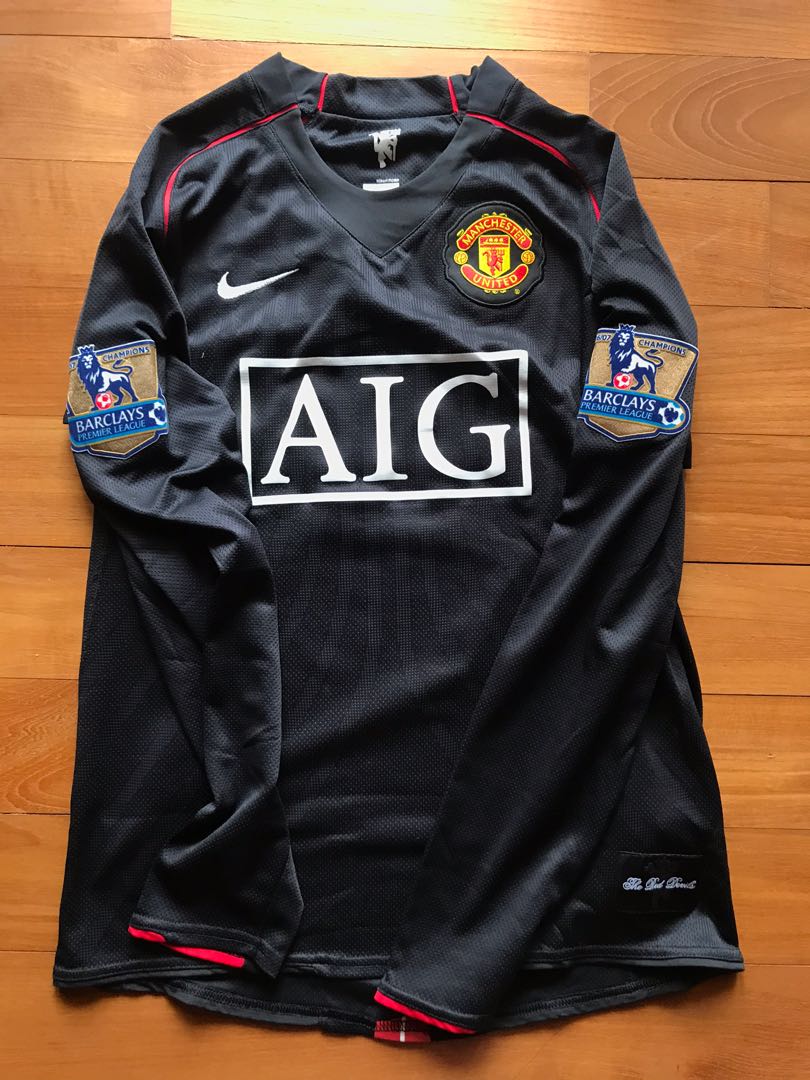 MANCHESTER UNITED 2007/2008 Away Kit – Long Sleeves – Football