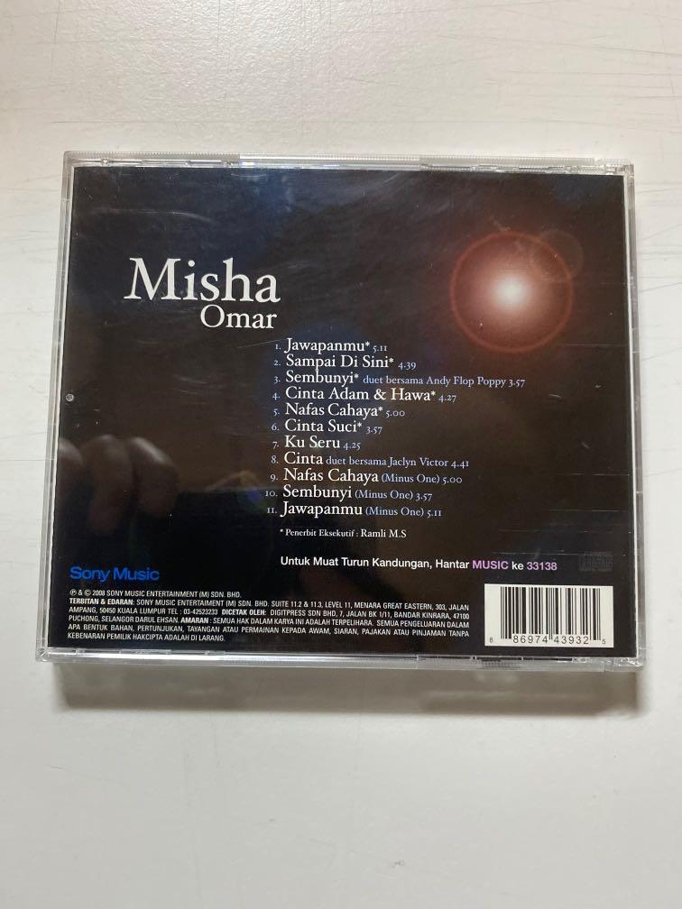 Misha Omar Music Media Cd S Dvd S Other Media On Carousell Namunkan terlihat yang jelas di wajah kita sememangnya sarat merasakan cinta bagaikan bintang di malam cerah beri cahaya walau kita coba sembunyi namun terlihat segalanya yang tersimpan di hati. misha omar