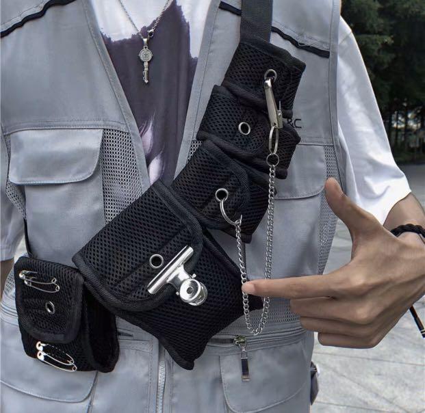 Multi pocket chest bag hotsell