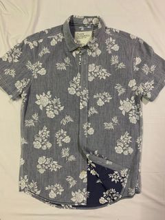 (Category: ) located in . Submitted by kipidap.thrift (Listing ID 1003479985, Image 1). Description: .