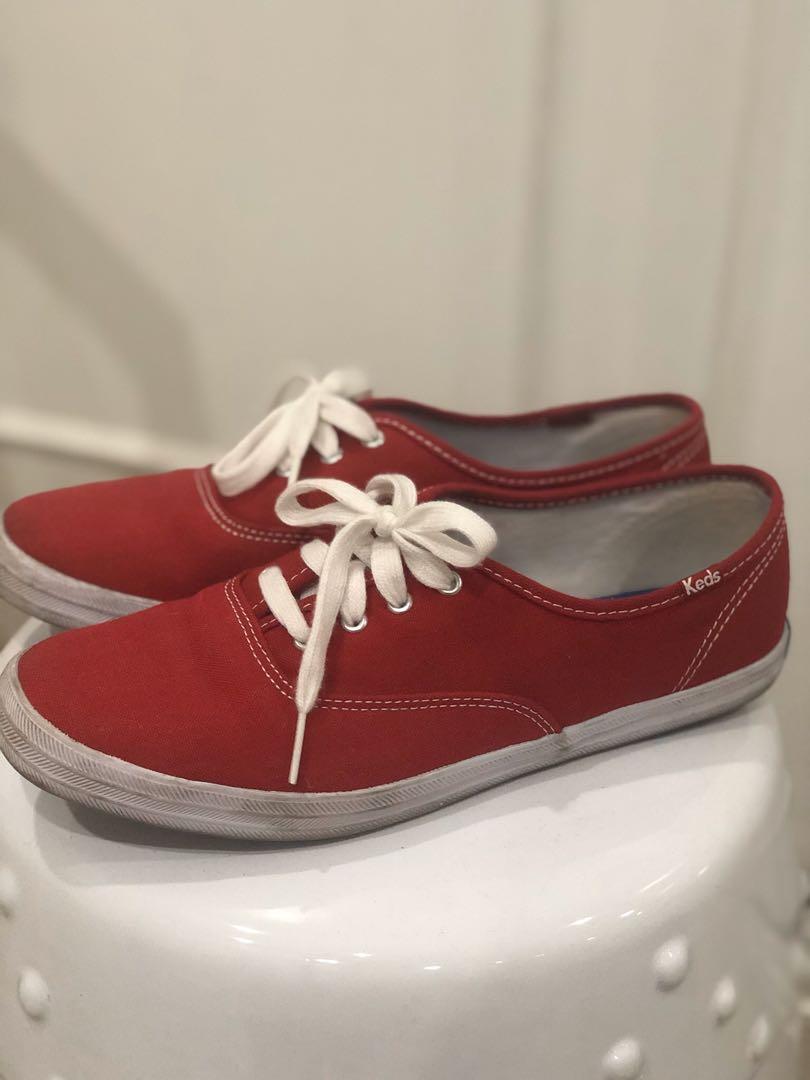 red keds shoes