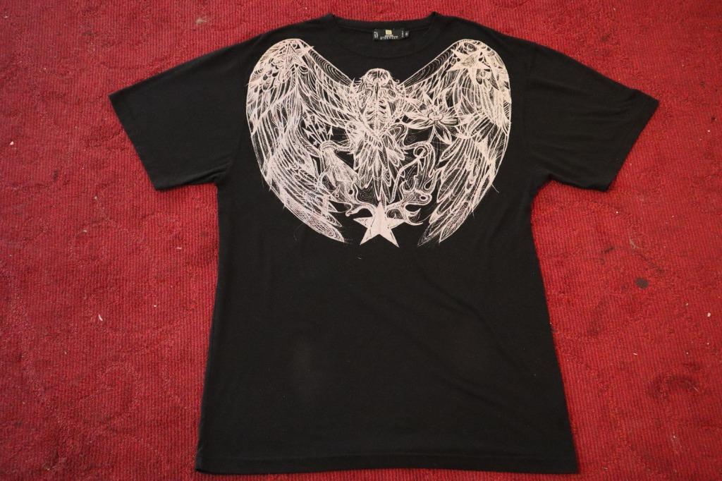 Givenchy eagle hot sale t shirt