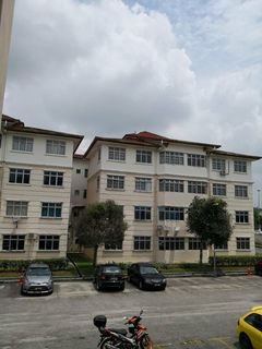 (Category: ) located in . Submitted by ikhkfb (Listing ID 1003468744, Image 1). Description: .