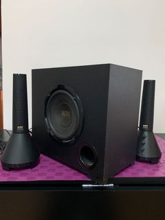 （分類：）位於 。 由 nicholas_w11 提交（商品編號 286550218，圖片 1）。簡介： 。