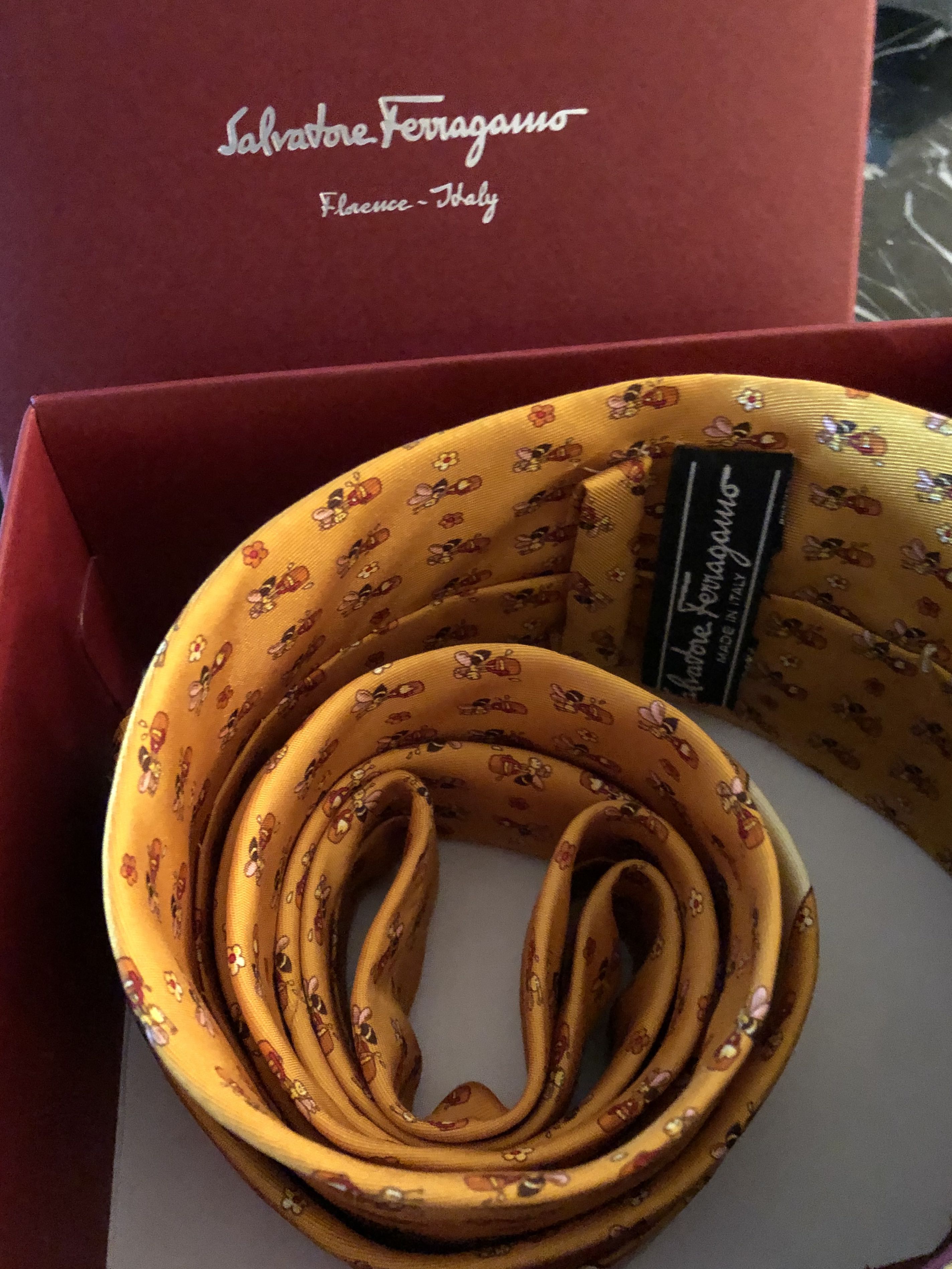 ferragamo bee tie
