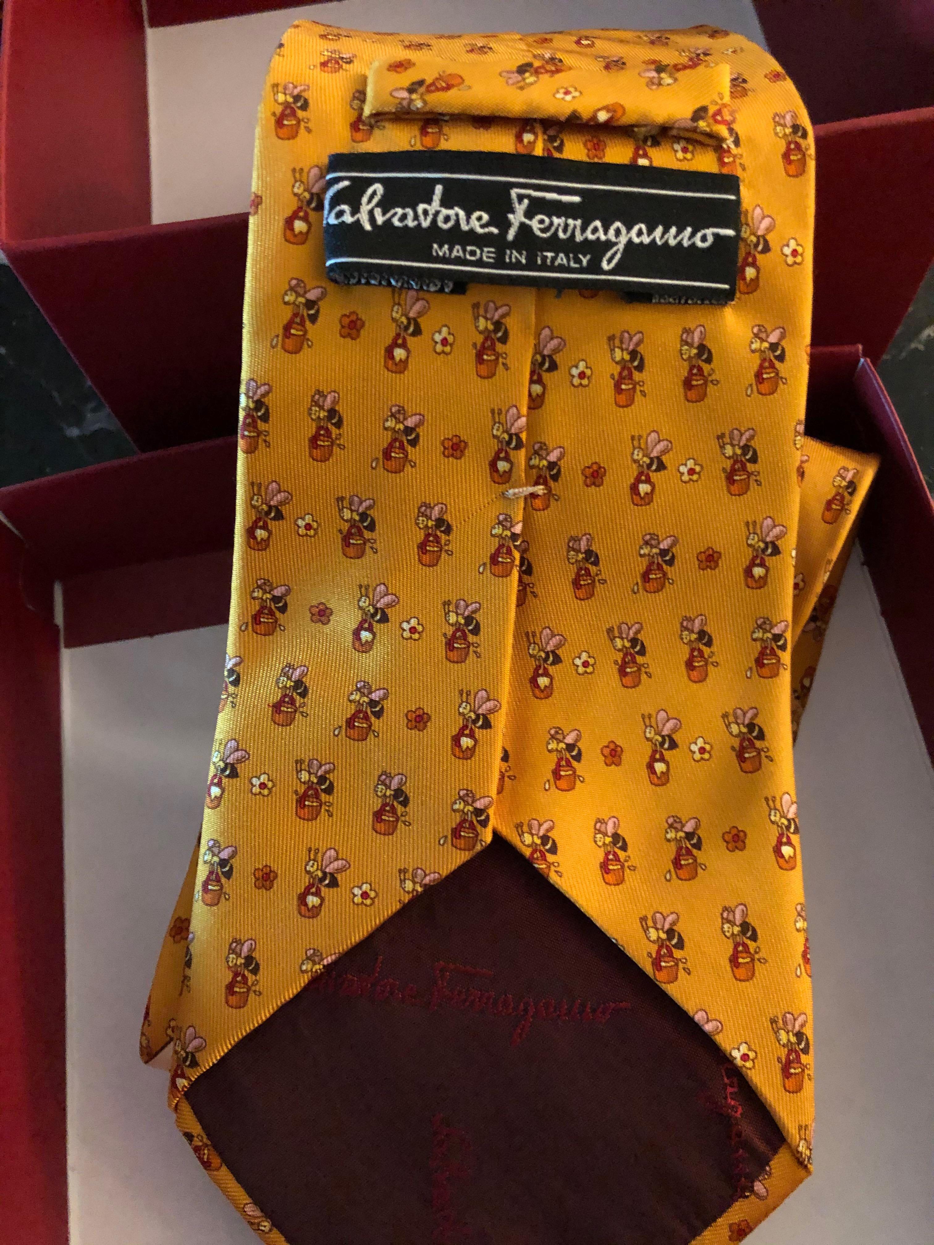 ferragamo bee tie