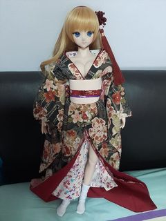 (Category: ) located in . Submitted by yuuko86 (Listing ID 285656337, Image 1). Description: .