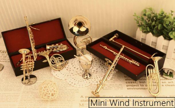 Miniature Musical Instrument: 1/6 Wind Instruments, Hobbies & Toys ...