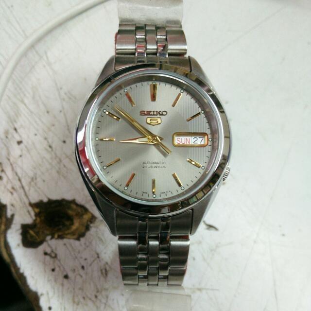 Seiko snkl19k1 clearance