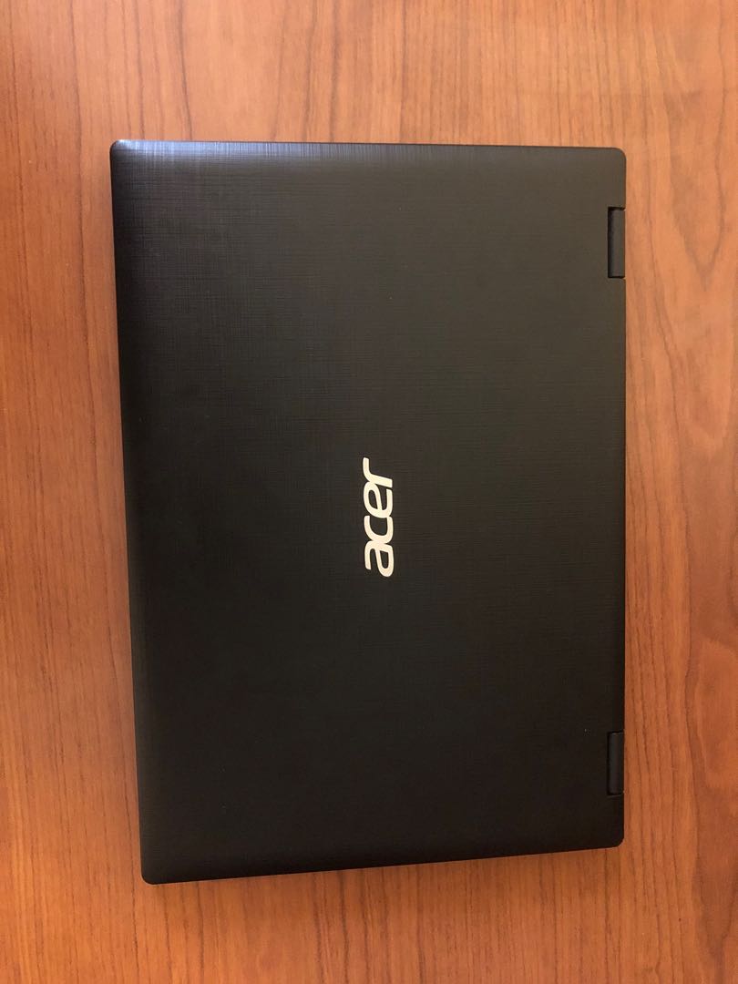 New 11 inch touch screen acer laptop