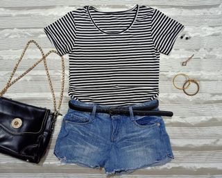 (Category: ) located in . Submitted by cw_declutter (Listing ID 1000077680, Image 1). Description: .