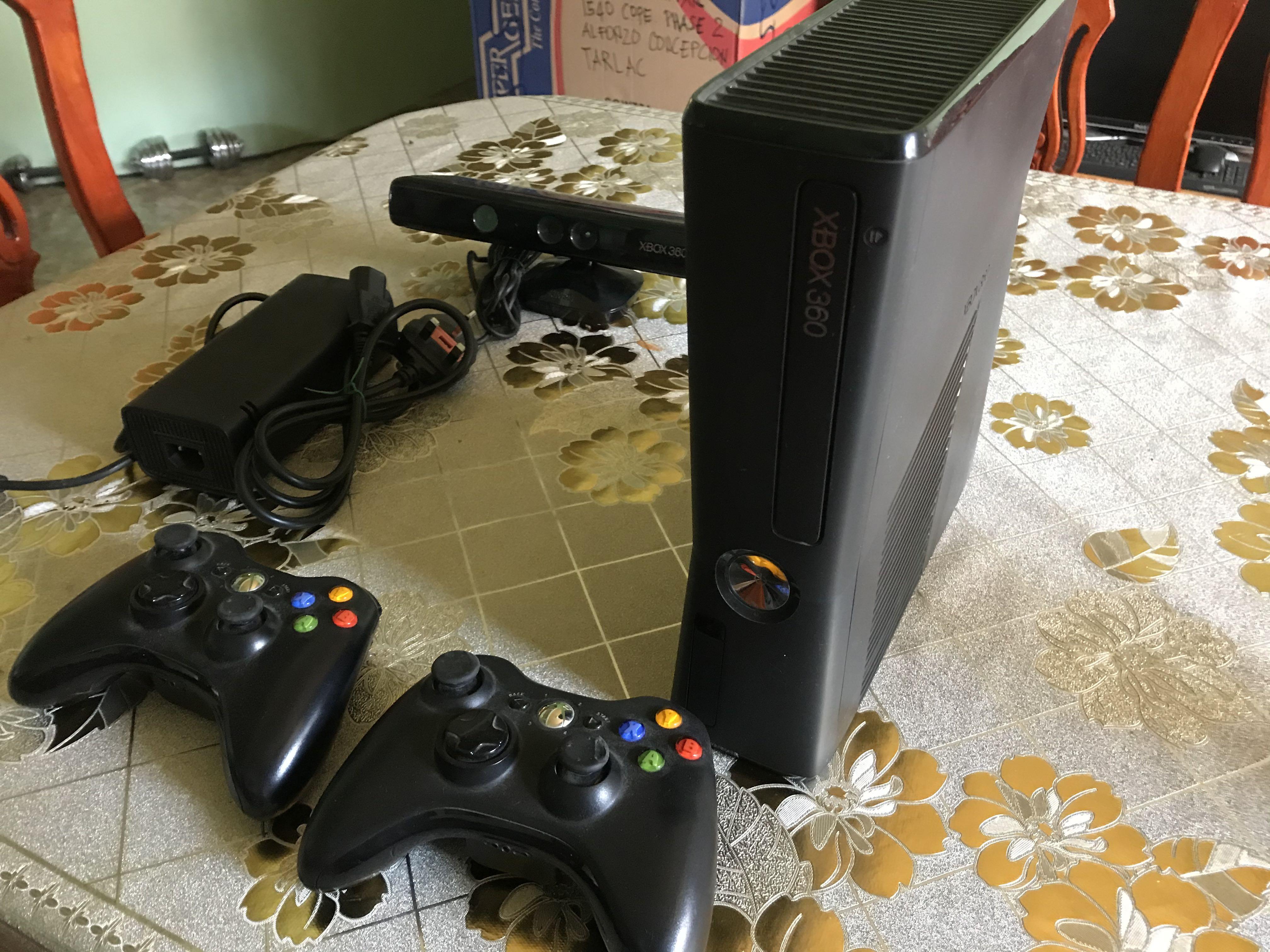 Xbox 360 S Console 250gb Hd Model 1439 With Kinect Used Like New Video Gaming Video Game 4480