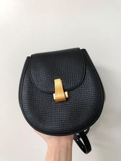 （分類：）位於 。 由 rightfobooth 提交（商品編號 1000142255，圖片 1）。簡介： 。