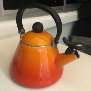 Le Creuset Kone Kettle Orange