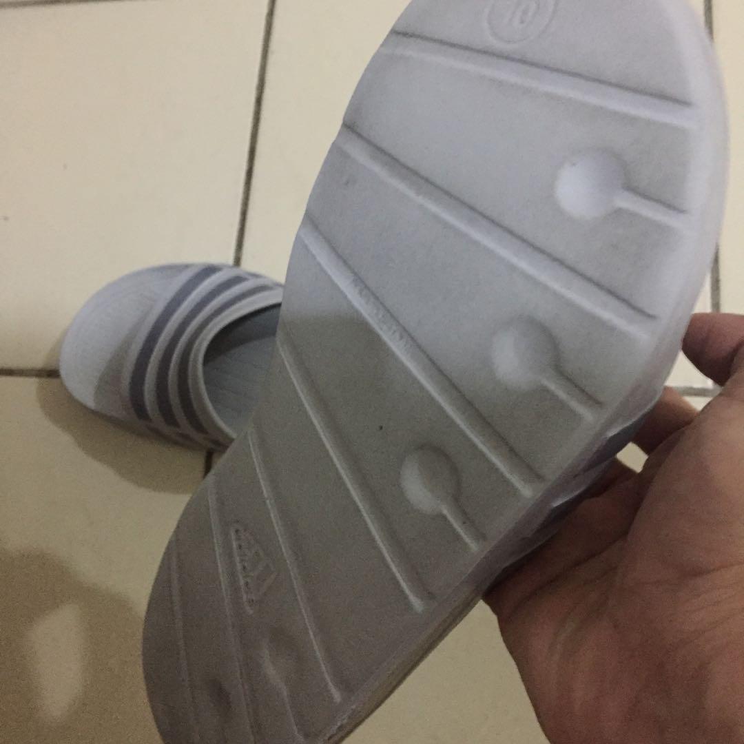 adidas duramo slide grey