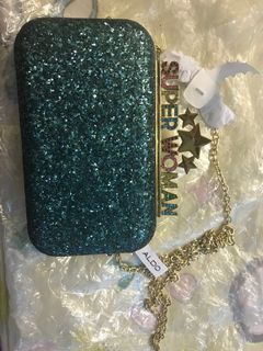 （分類：）位於 。 由 secondhandmakeup1999 提交（商品編號 243025507，圖片 1）。簡介： 。