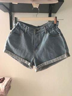 (Category: ) located in . Submitted by liong.emilly (Listing ID 1000179299, Image 1). Description: .