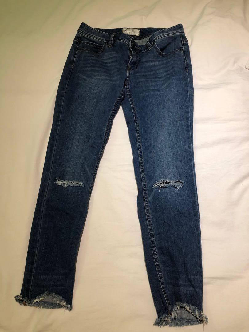 Free people frayed jeans online