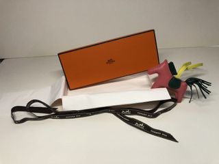 （分類：）位於 。 由 jclconnie 提交（商品編號 1003742736，圖片 1）。簡介： 。