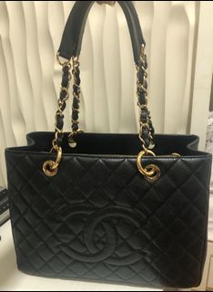 (Category: ) located in . Submitted by luxlady8 (Listing ID 1001309798, Image 1). Description: .