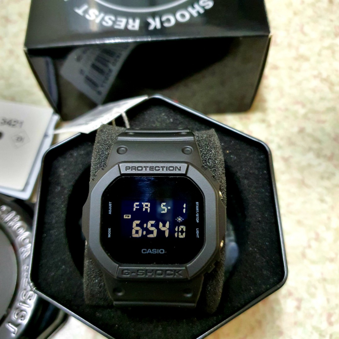 Gshock dw5600 bb1 store