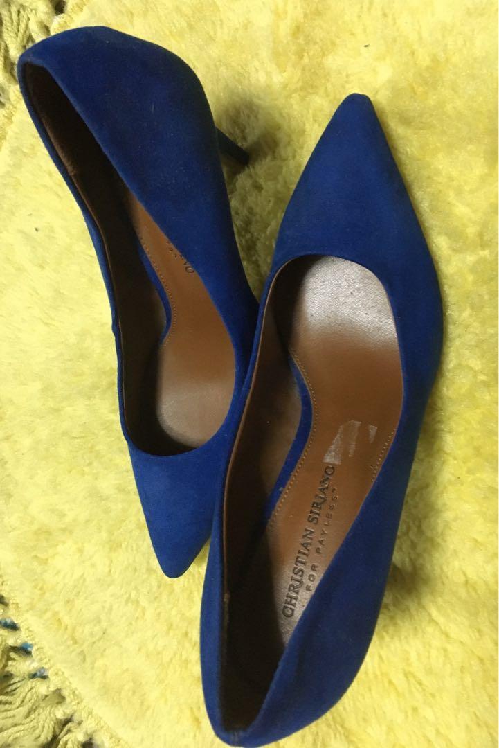 blue pointed toe pumps