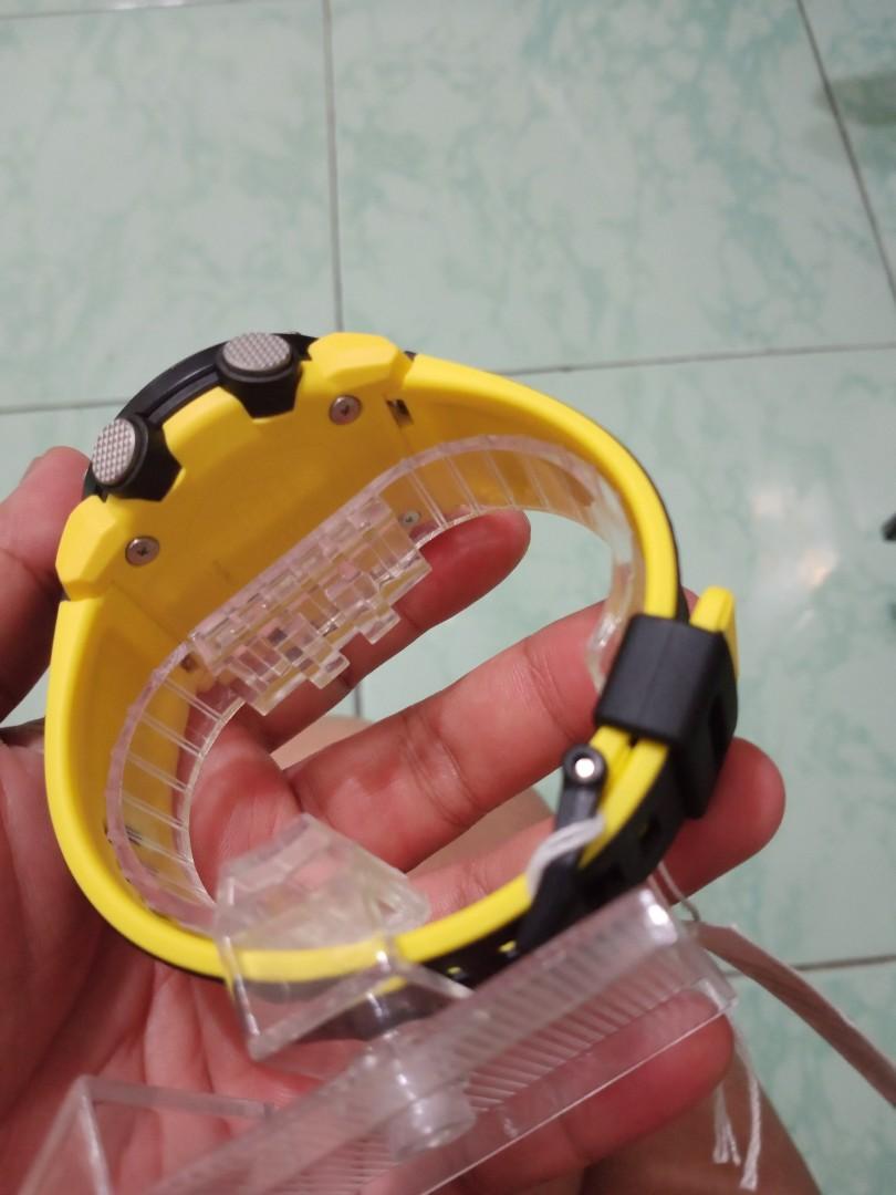Gshock GA 2000 kuning carbon core guard