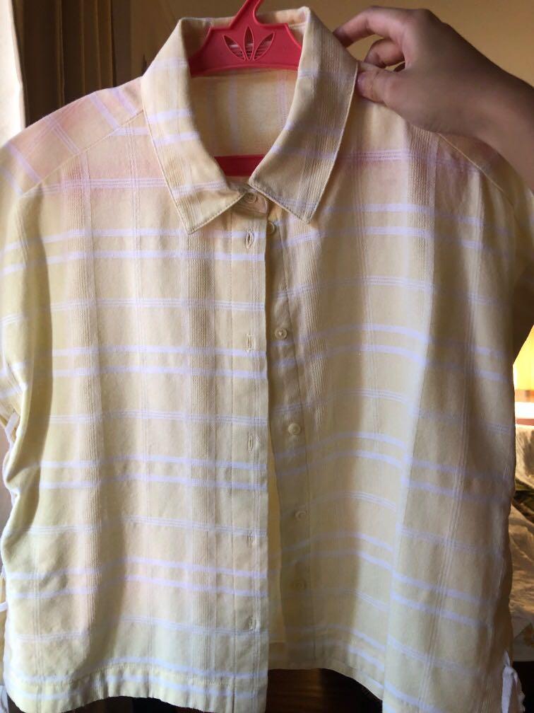 Mango Linen Blouse (Category: Sleep and Loungewear) located in Muntinlupa City. Submitted by geepee21 (Listing ID 1003685343, Image 1). Description: Dm for when worn 10/10 condition .