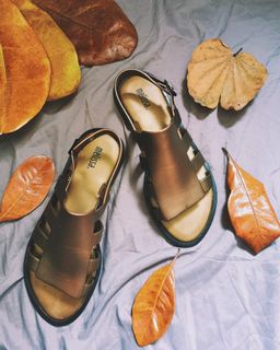 (Category: ) located in . Submitted by closetbygrace (Listing ID 1003687323, Image 1). Description: .