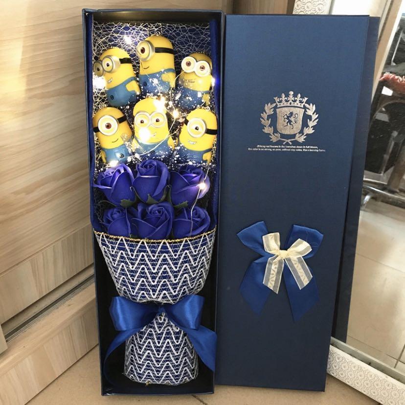 Minion Flower Bouquet, Despicable Me Flower Bouquet In Gift Box (6