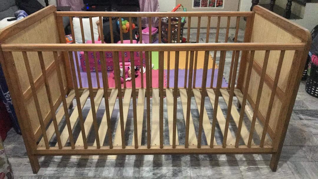 Mothercare Crib with Mandaue Foam Mattress, Babies & Kids, Baby Nursery