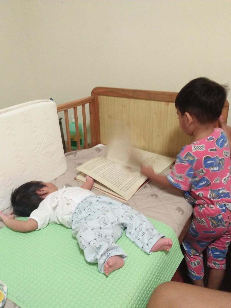 Mothercare Crib with Mandaue Foam Mattress, Babies & Kids, Baby Nursery